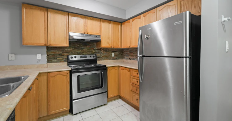 170-310 John Street, Markham, ON, L3T 0A7 - 8