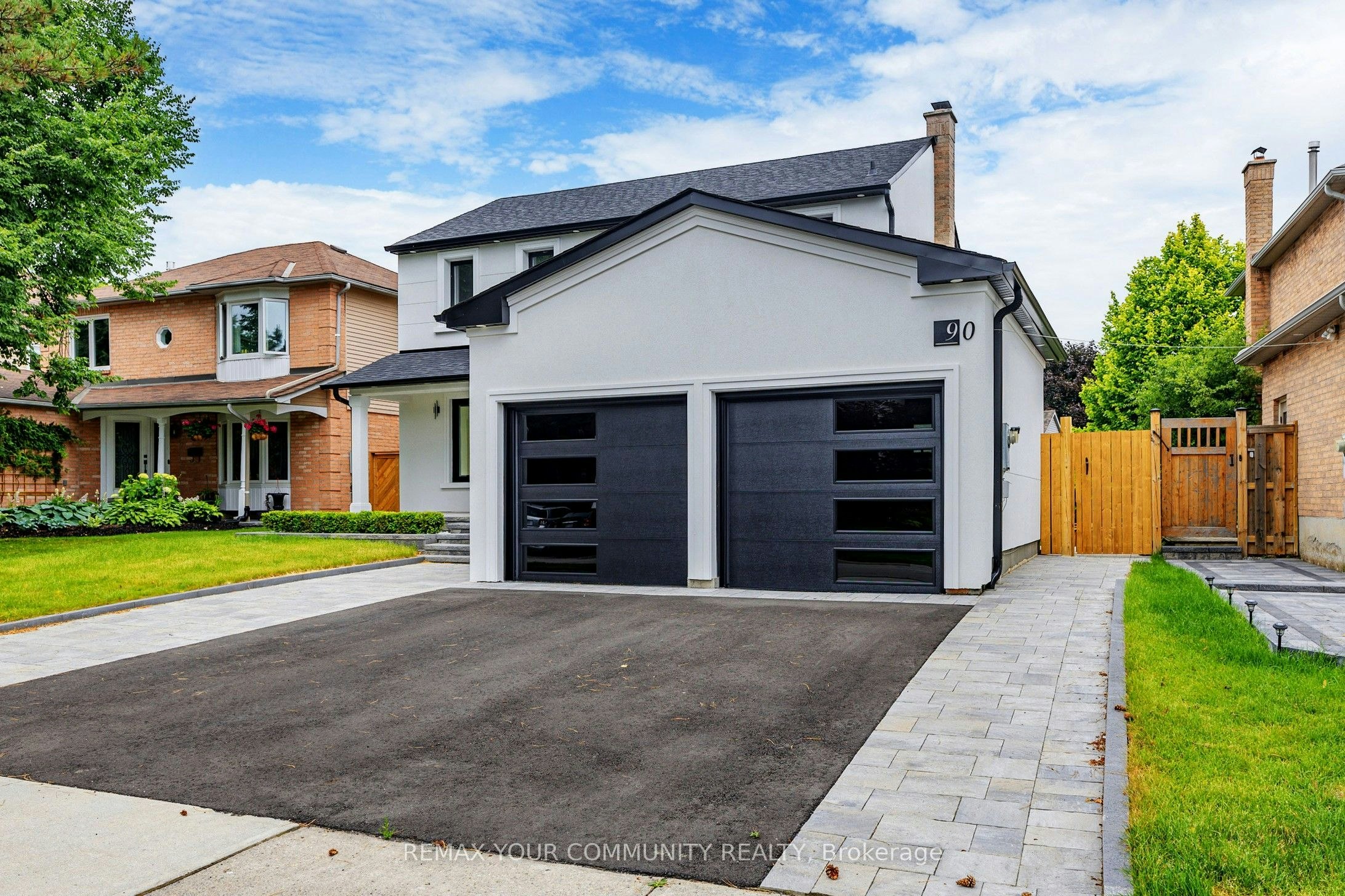 90 Tamarac Trail, Aurora, ON, L4G 5S1 - 2
