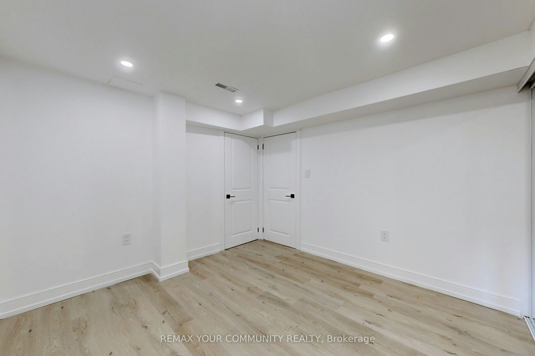90 Tamarac Trail, Aurora, ON, L4G 5S1 - 17