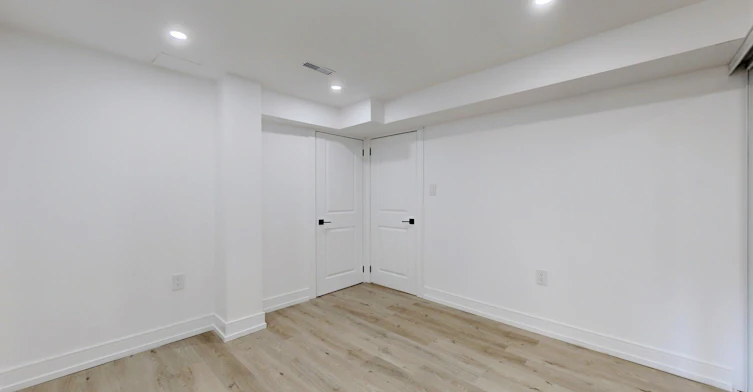 90 Tamarac Trail, Aurora, ON, L4G 5S1 - 17