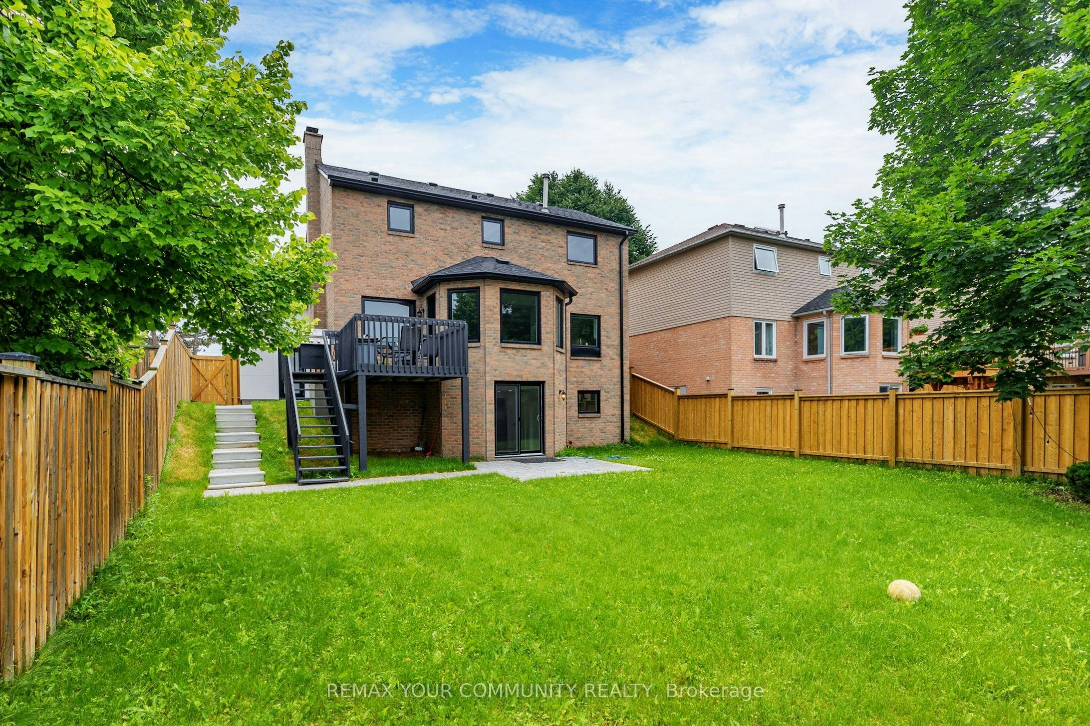90 Tamarac Trail, Aurora, ON, L4G 5S1 - 27