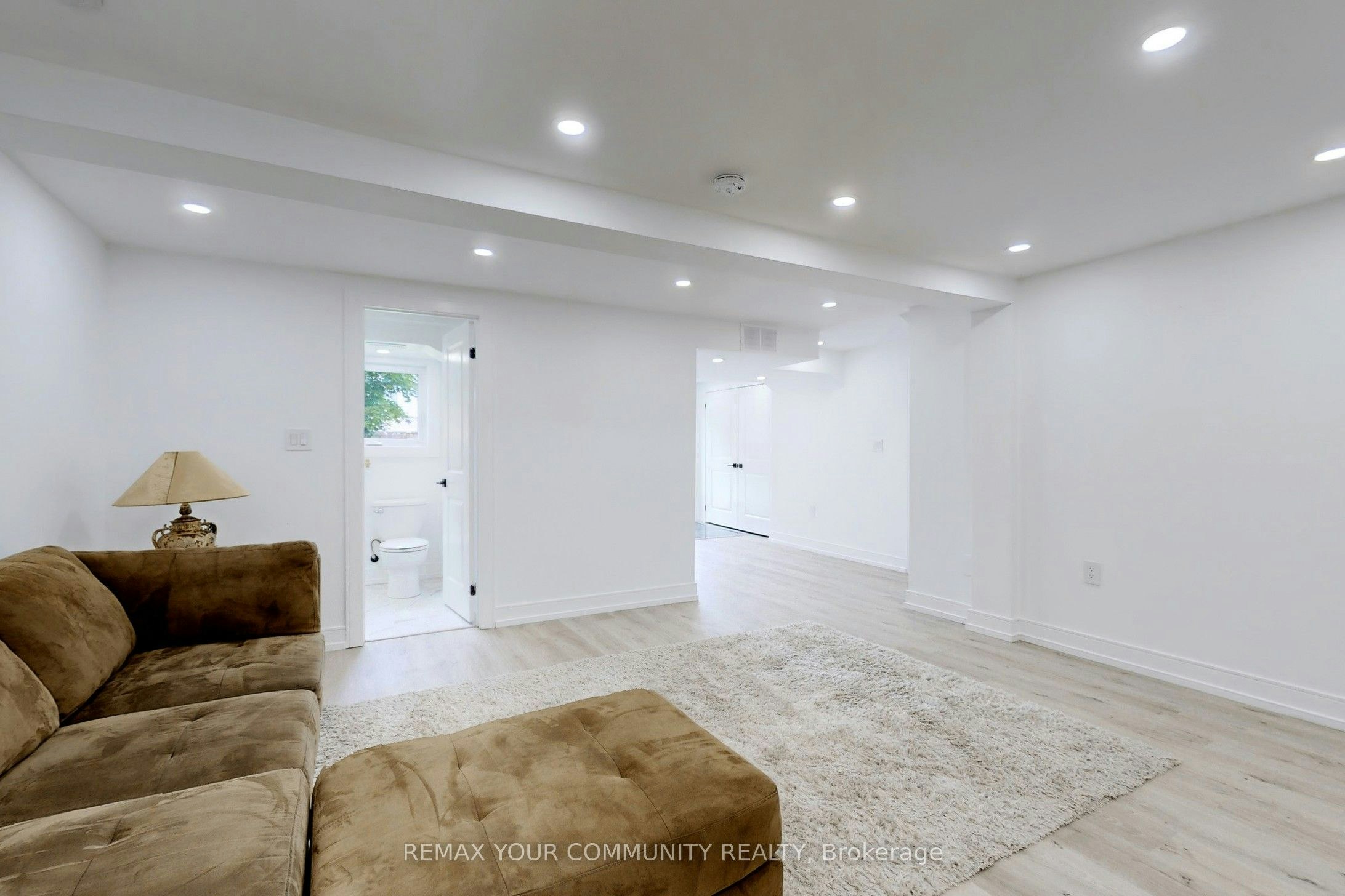90 Tamarac Trail, Aurora, ON, L4G 5S1 - 11