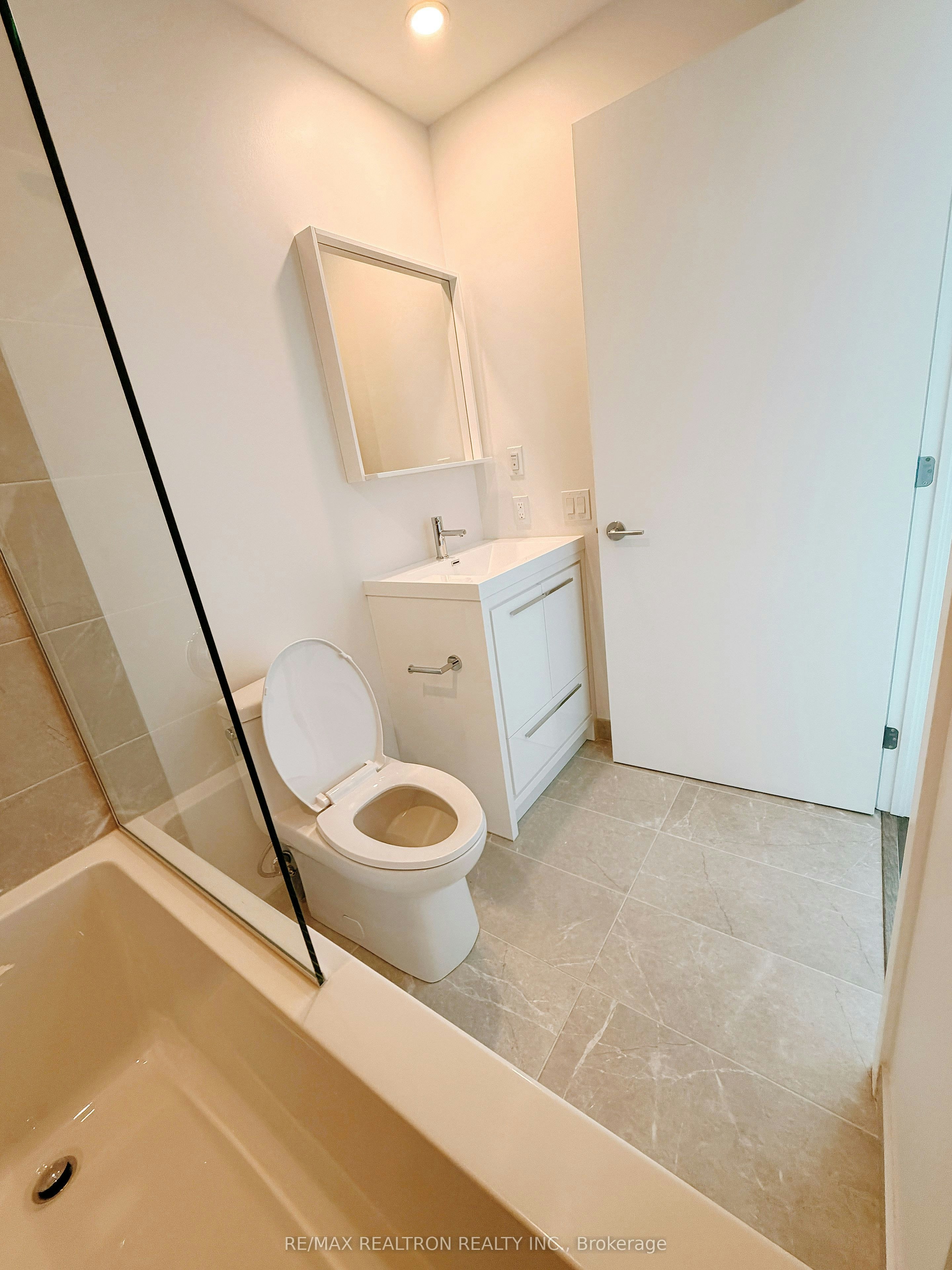 607-2851 Highway 7 Road E, Vaughan, ON, L4K 0C7 - 8