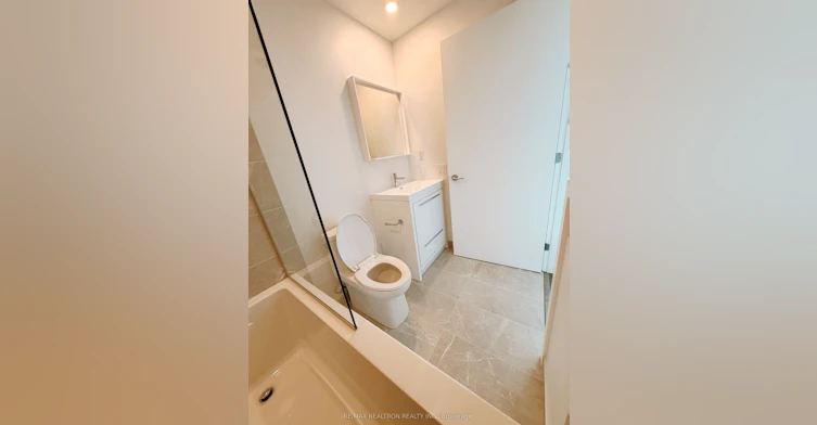 607-2851 Highway 7 Road E, Vaughan, ON, L4K 0C7 - 8