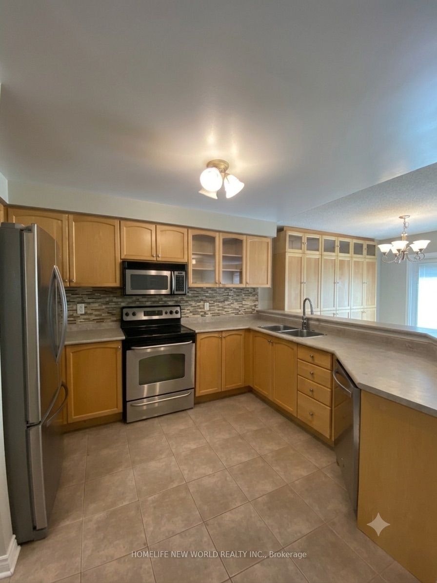 39 Brightsview Drive, Richmond Hill, ON, L4E 3Z1 - 6