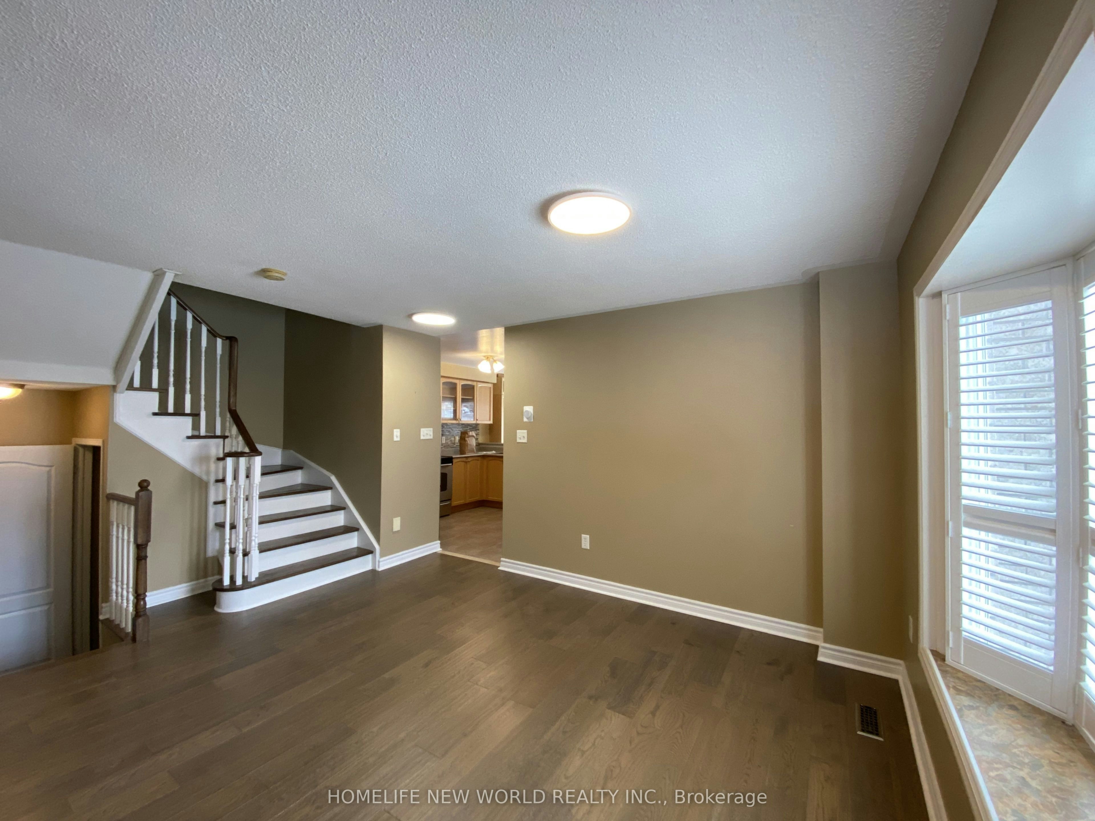 39 Brightsview Drive, Richmond Hill, ON, L4E 3Z1 - 3