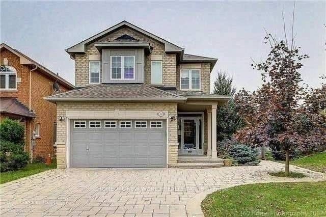 39 Brightsview Drive, Richmond Hill, ON, L4E 3Z1