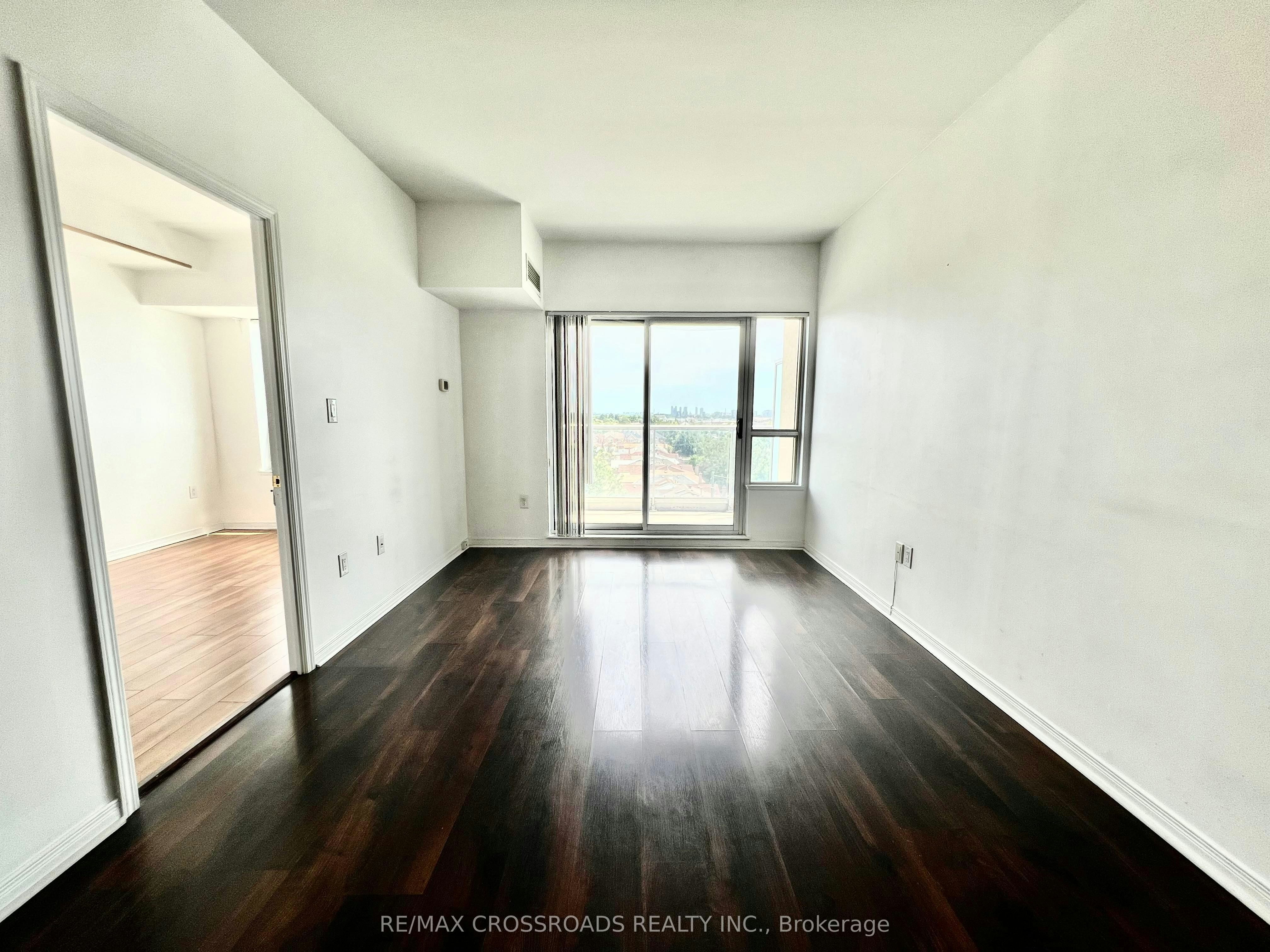 803-4600 Steeles Avenue E, Toronto, ON, L3R 5J1 - 4