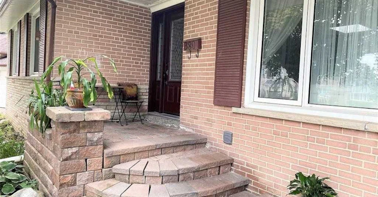 380 Balkan Road, Richmond Hill, ON, L4C 2P1