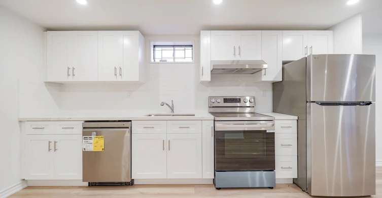 Bsmt-195 Savage Road, Newmarket, ON, L3X 1R6 - 2