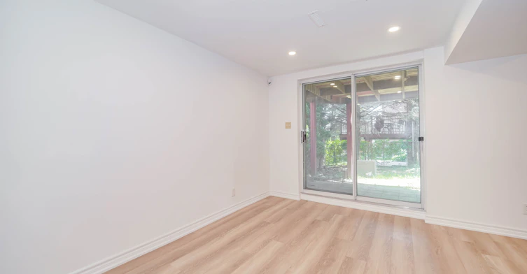 Bsmt-195 Savage Road, Newmarket, ON, L3X 1R6 - 9