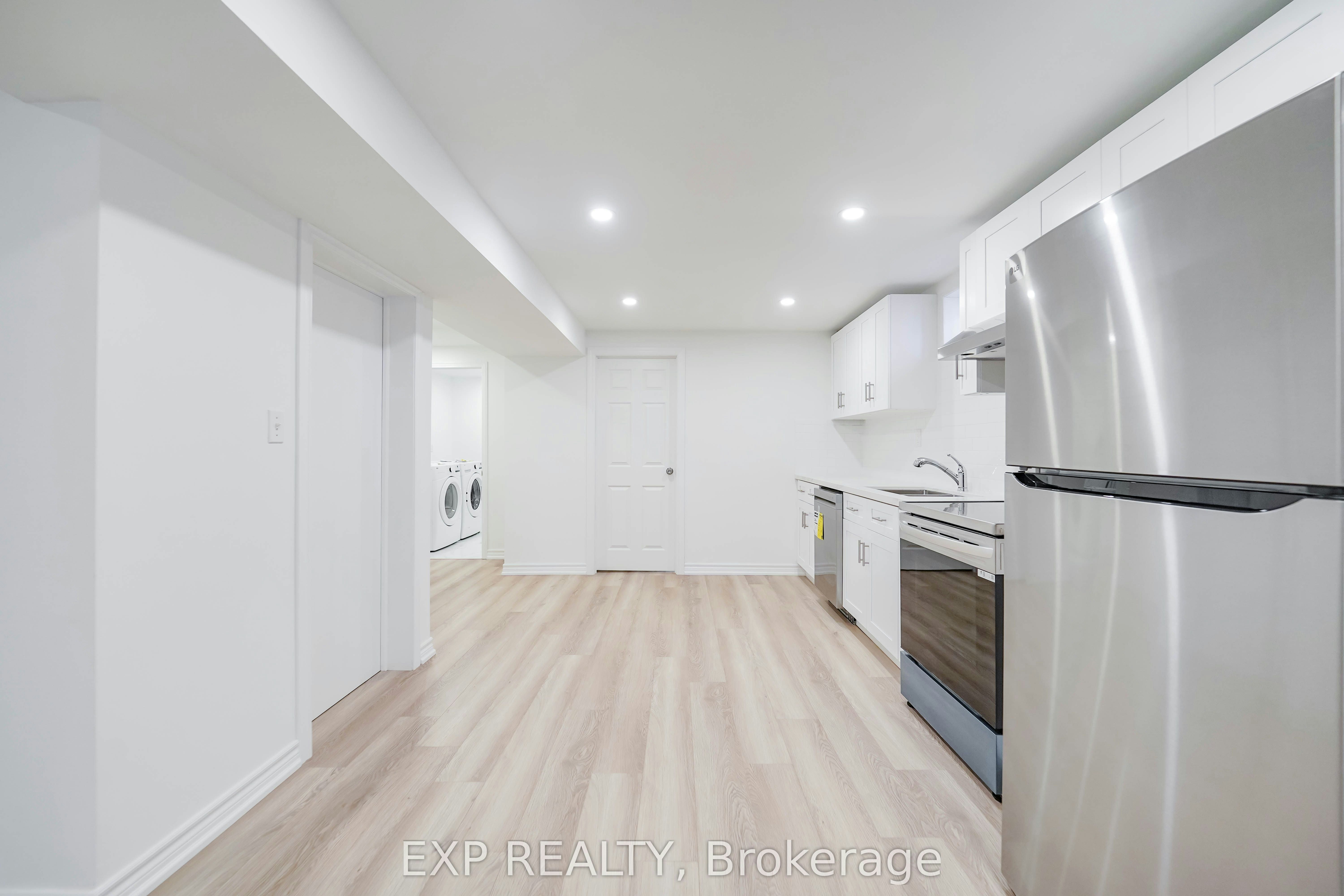 Bsmt-195 Savage Road, Newmarket, ON, L3X 1R6 - 3
