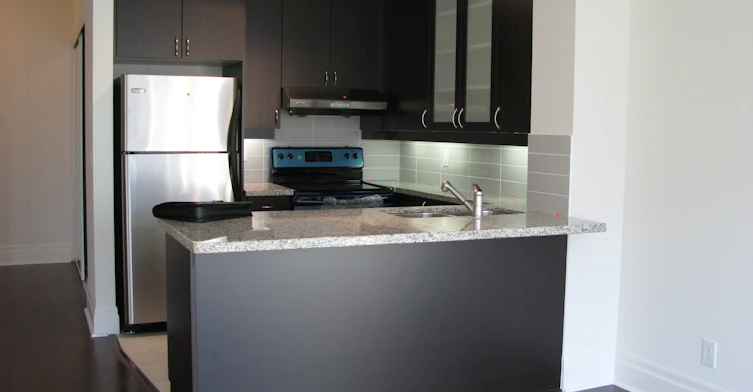 313-21 Upper Duke Crescent, Markham, ON, L6G 0B7 - 8