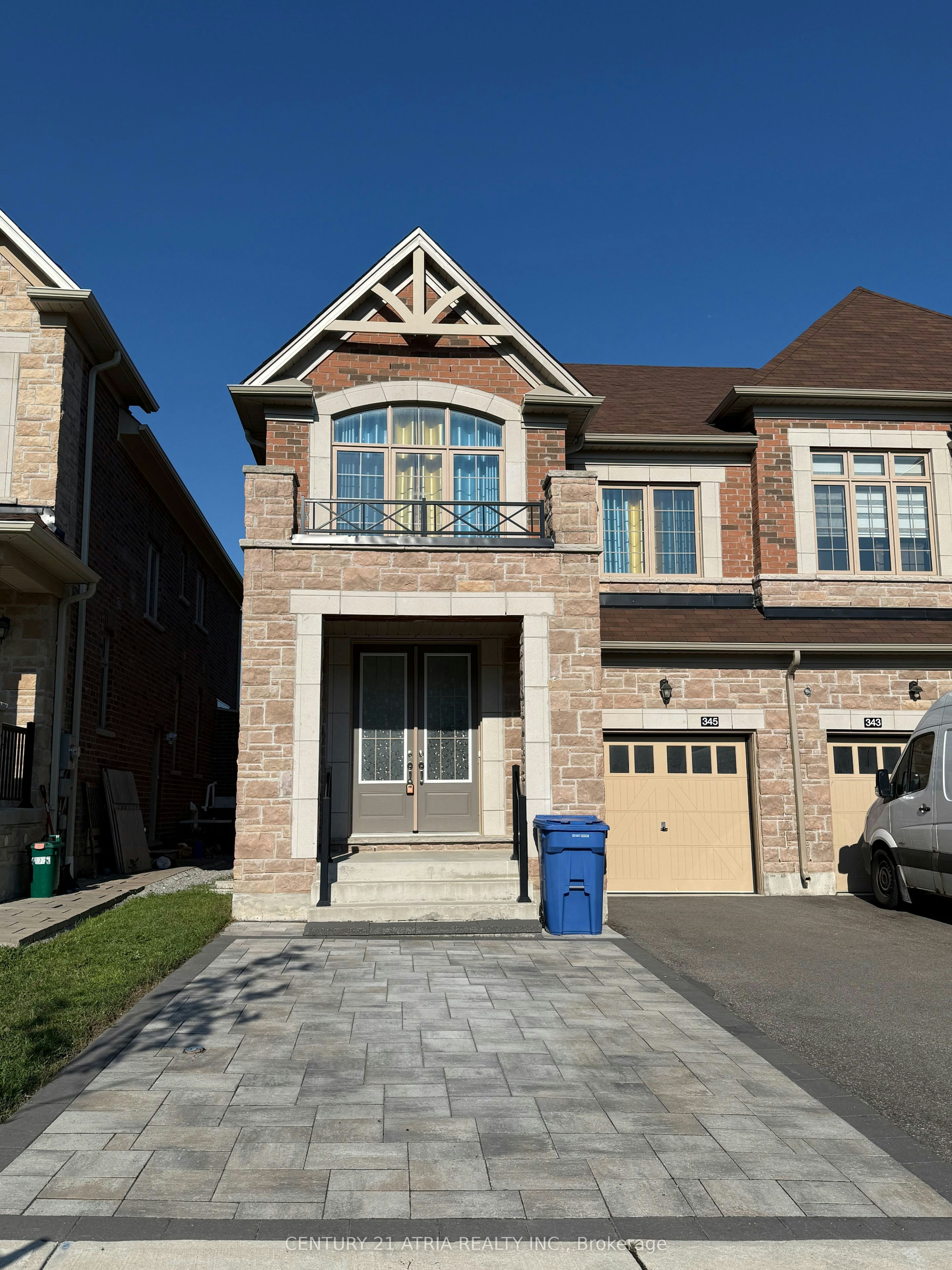 345 Silk Twist Drive, East Gwillimbury, ON, L9N 1R8