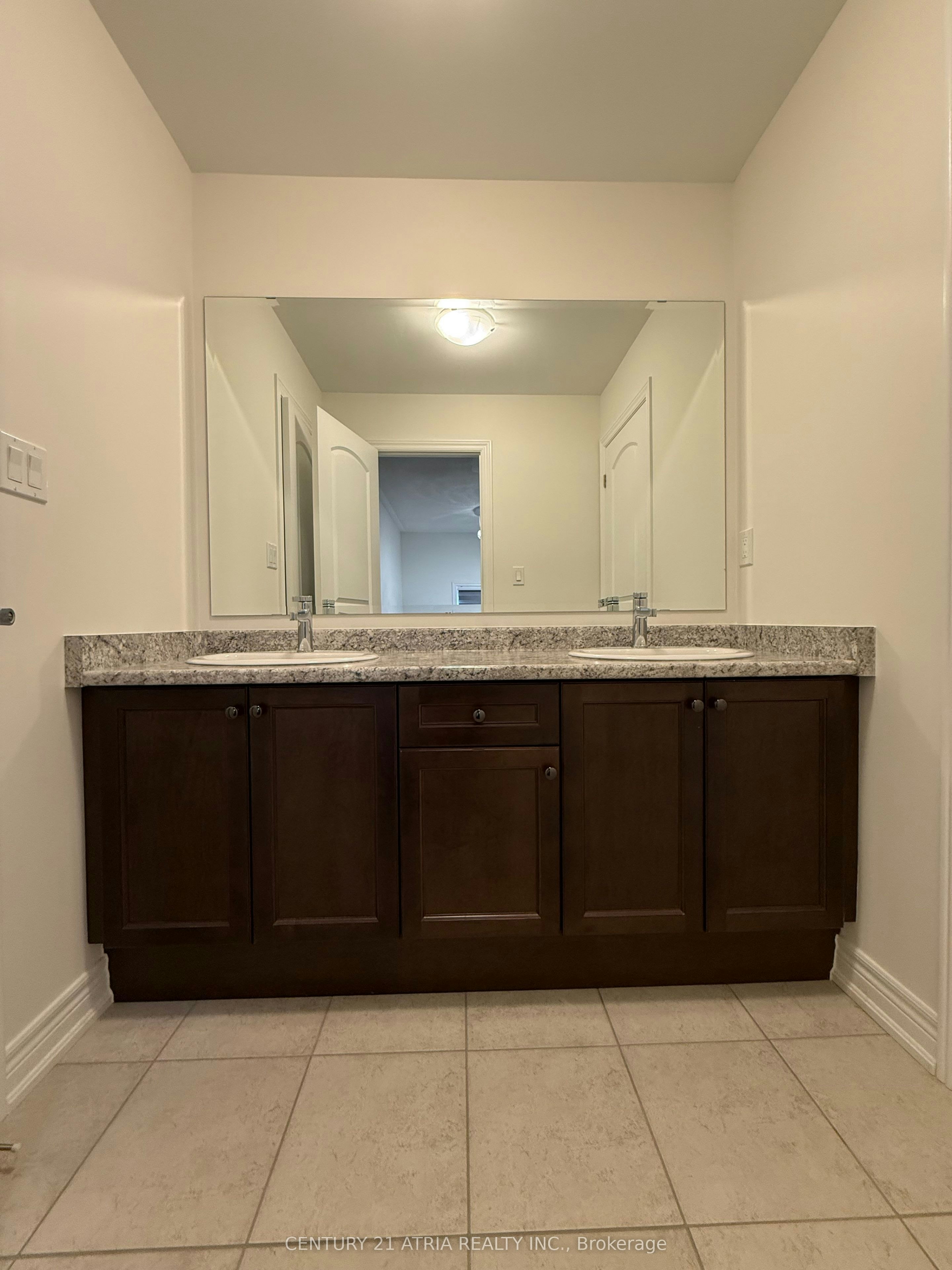 345 Silk Twist Drive, East Gwillimbury, ON, L9N 1R8 - 13
