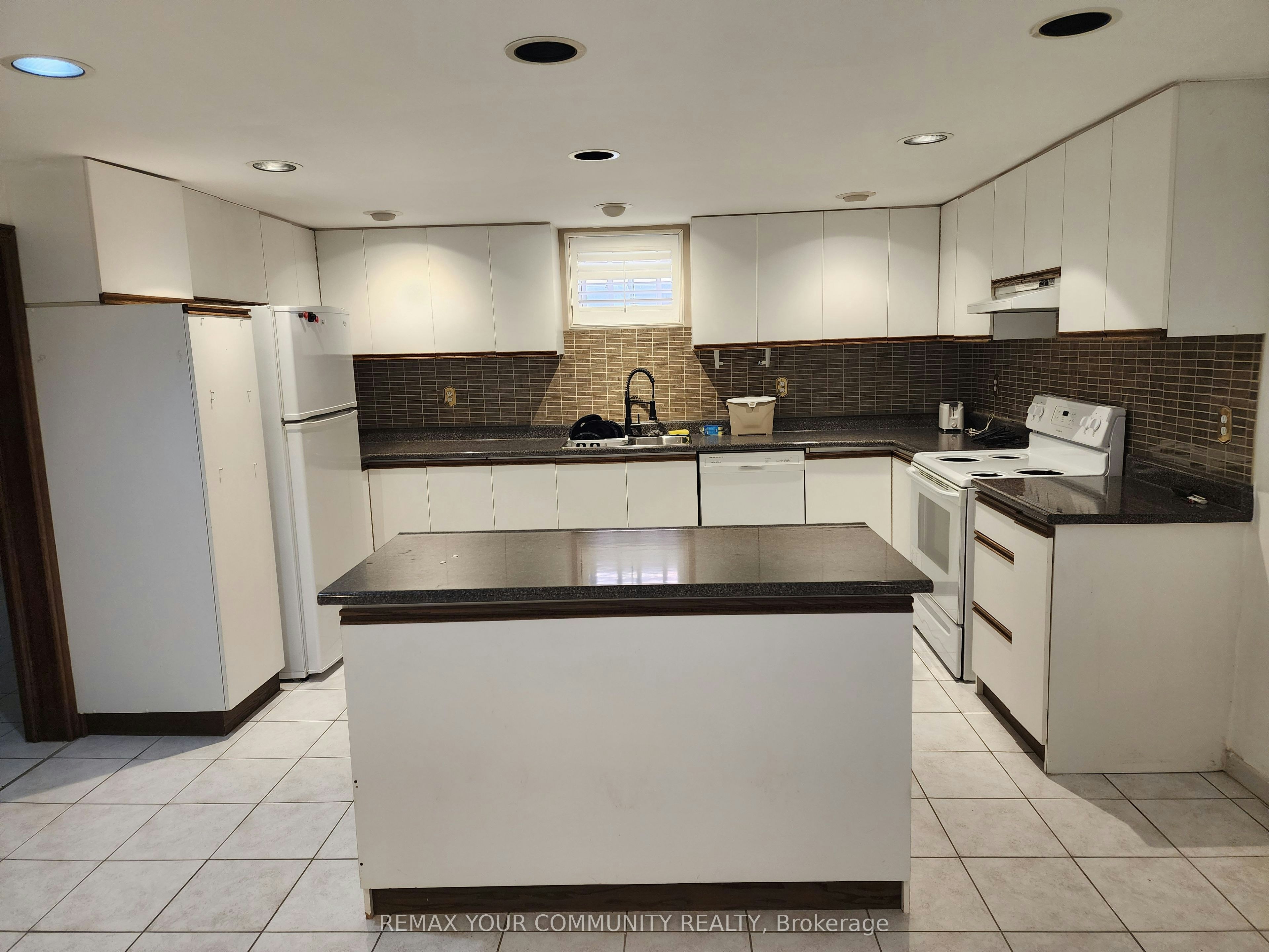 Basement-52 Flushing Avenue, Vaughan, ON, L4L 8H9 - 3