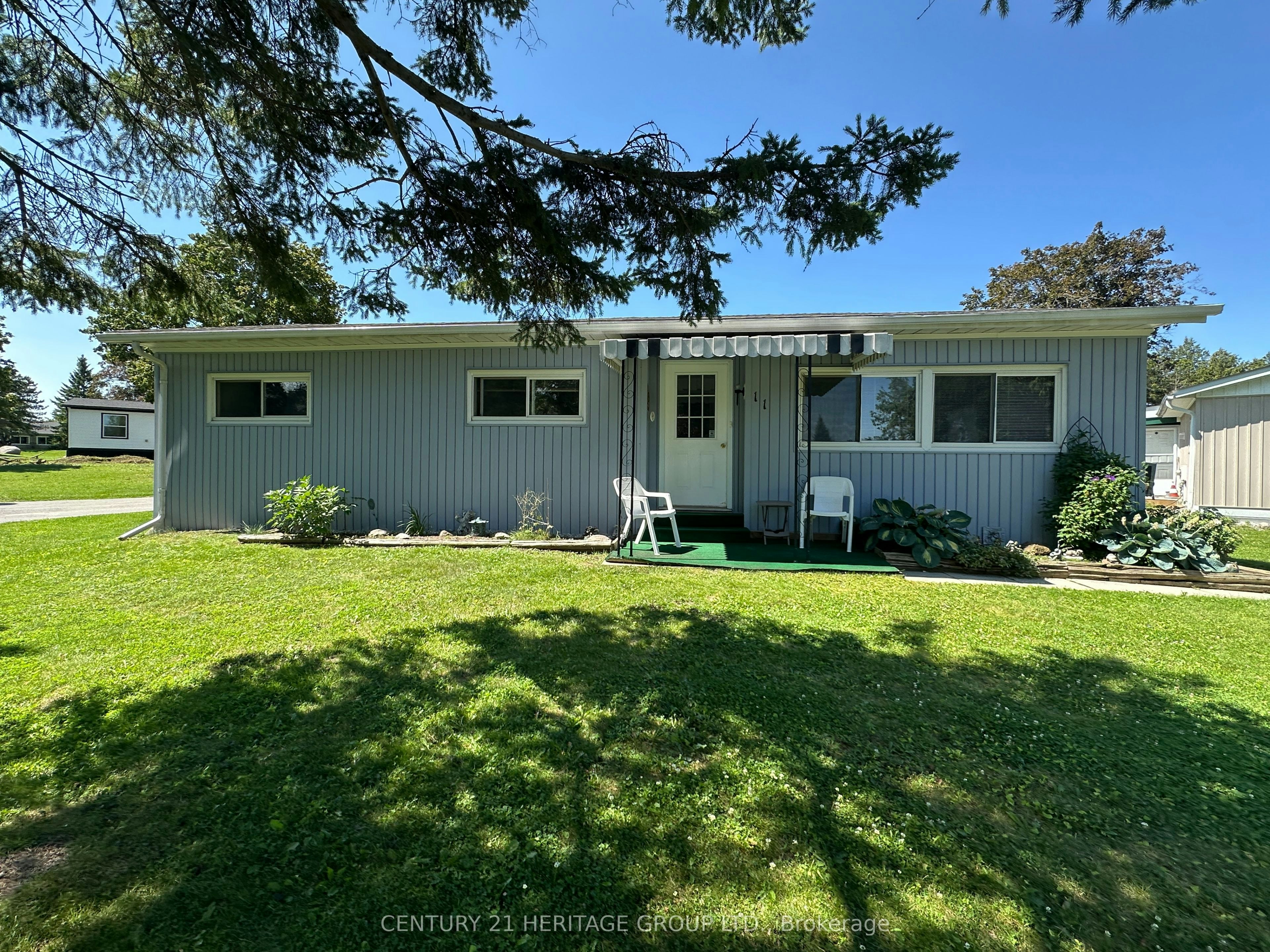 11 Maple Court, Innisfil, ON, L9S 1N9