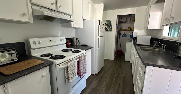 11 Maple Court, Innisfil, ON, L9S 1N9 - 11