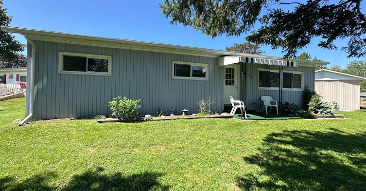 11 Maple Court, Innisfil, ON, L9S 1N9 - 2
