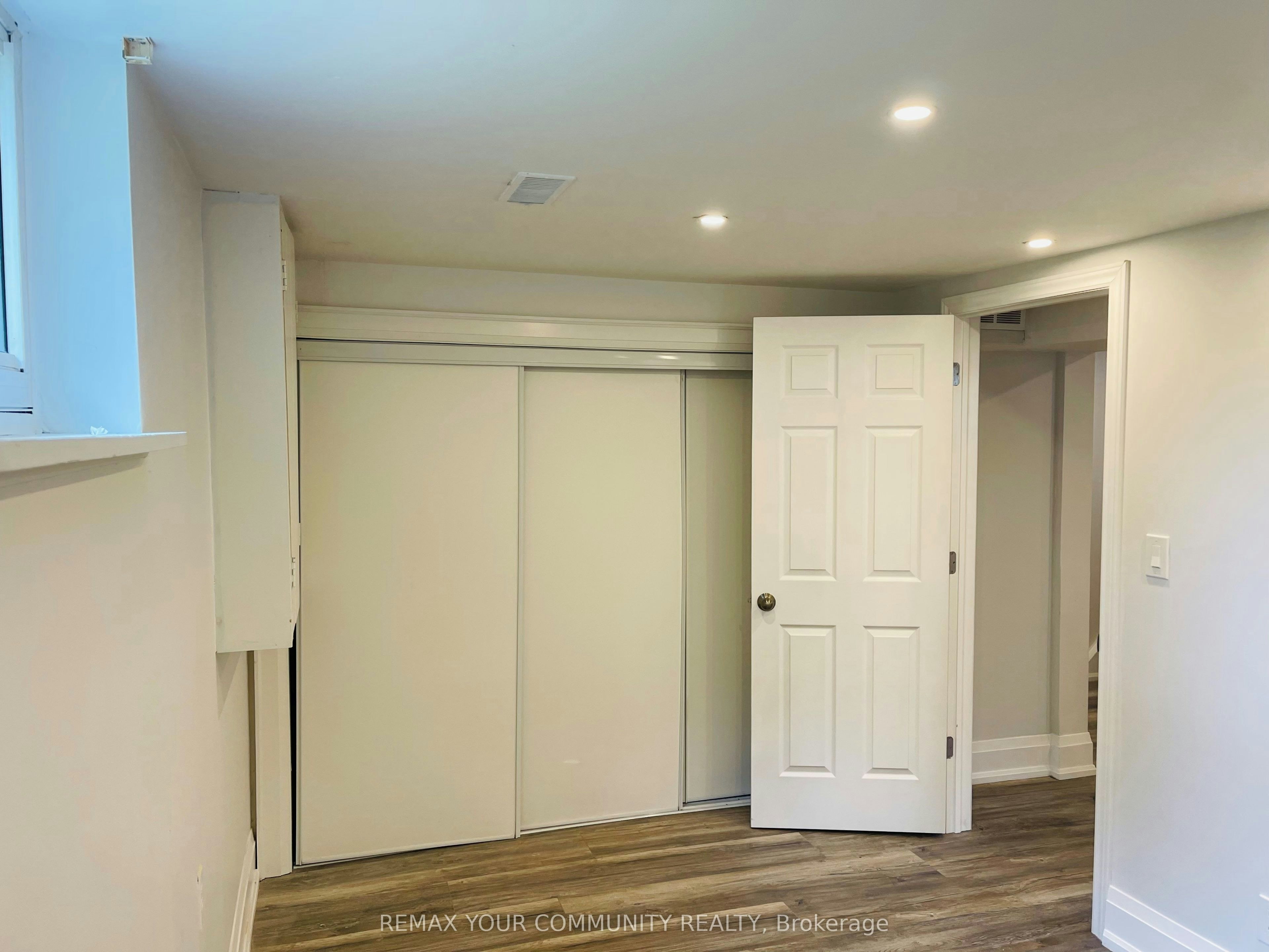 32 Kitimat Crescent, Aurora, ON, L4G 3C3 - 5