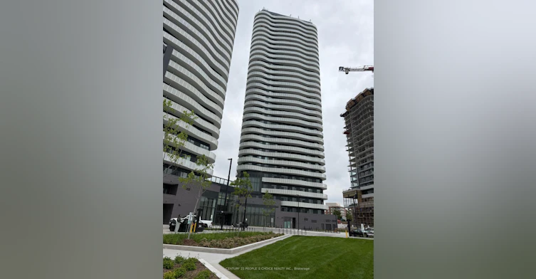 2321-6 Flavelle Trail, Vaughan, ON, L4L 0M8 - 2