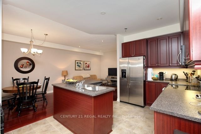 16 Thatcher Crescent, East Gwillimbury, ON, L9N 0B8 - 4