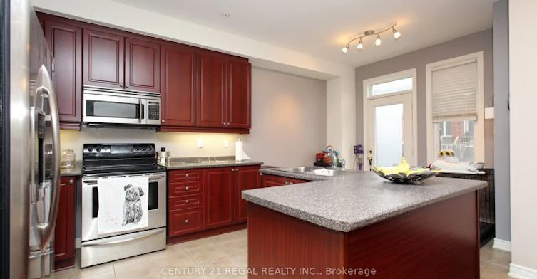 16 Thatcher Crescent, East Gwillimbury, ON, L9N 0B8 - 7