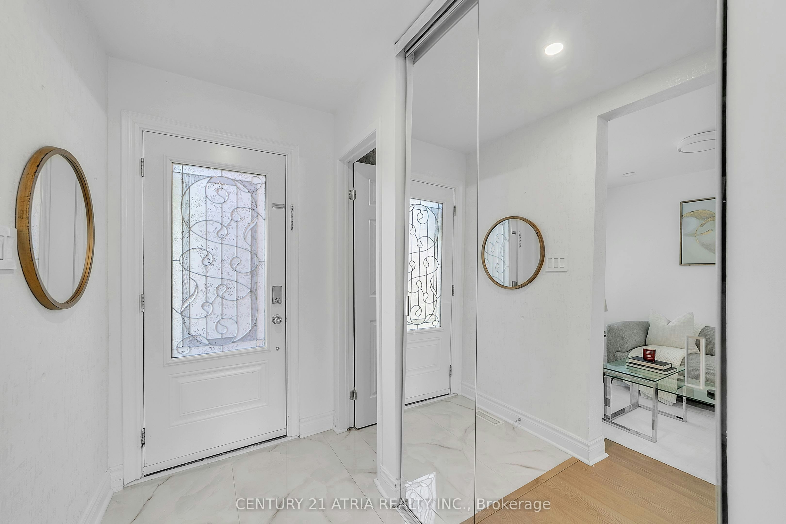 10 Park Ln Circle, Richmond Hill, ON, L4C 6S8 - 7