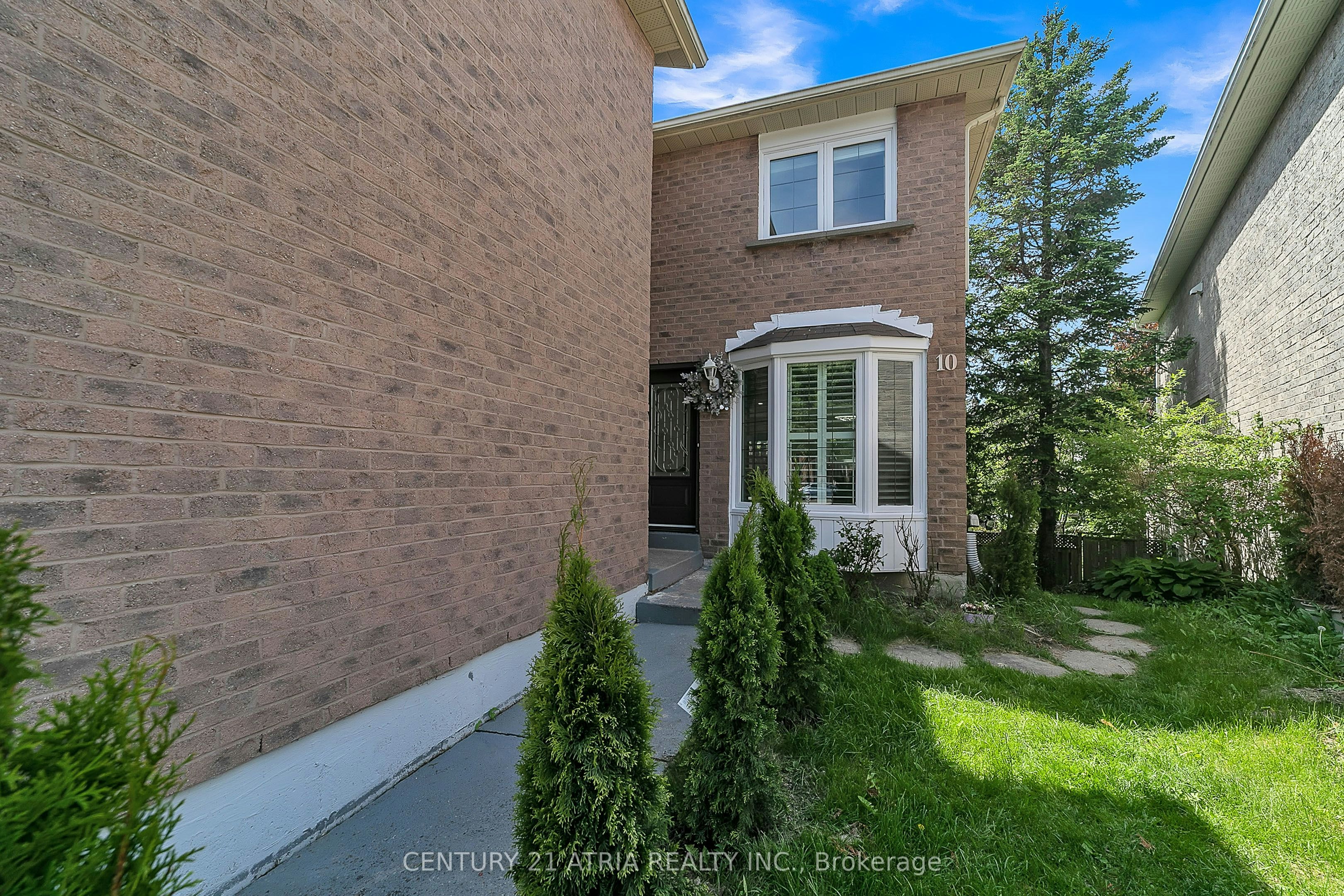 10 Park Ln Circle, Richmond Hill, ON, L4C 6S8 - 4