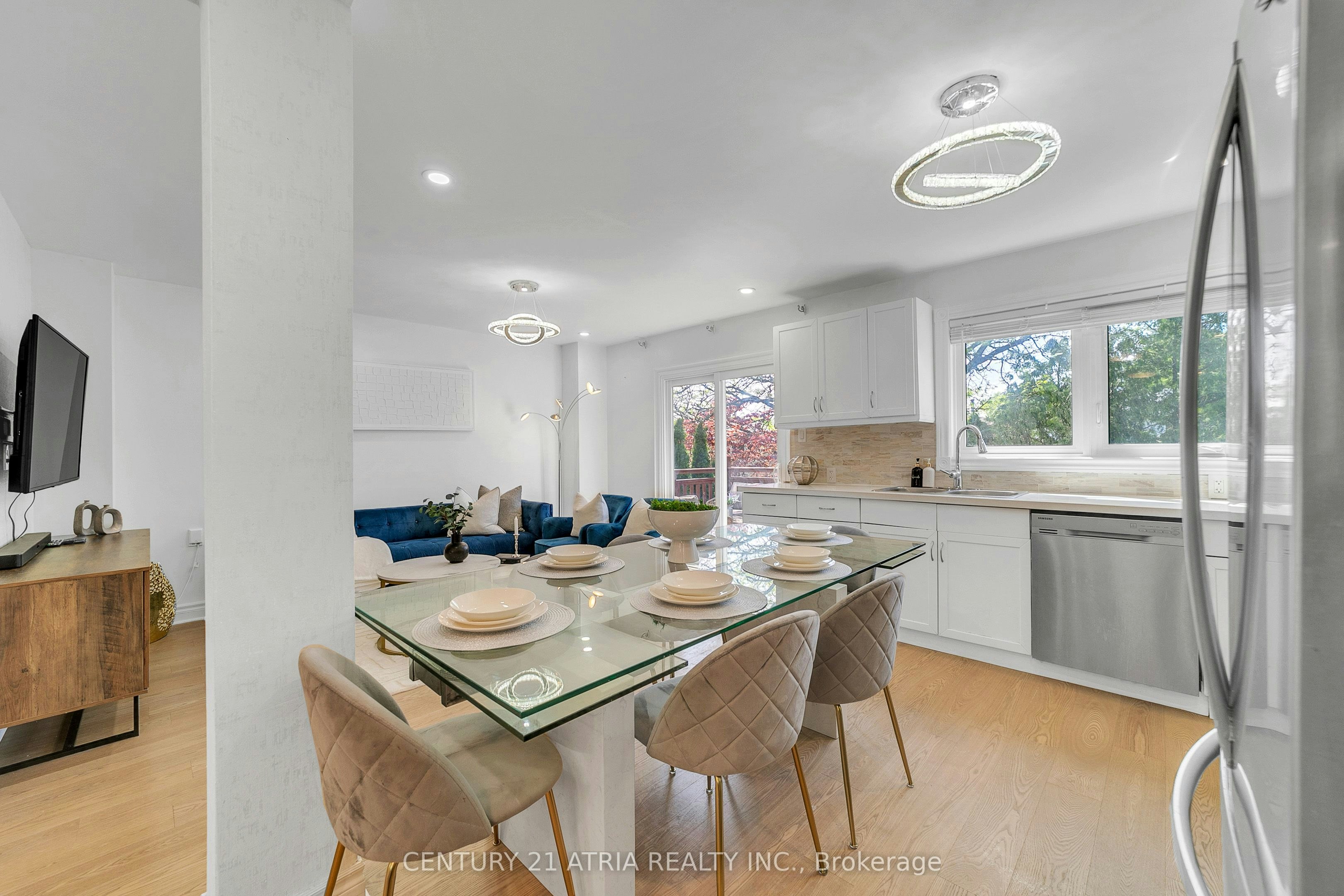 10 Park Ln Circle, Richmond Hill, ON, L4C 6S8 - 17
