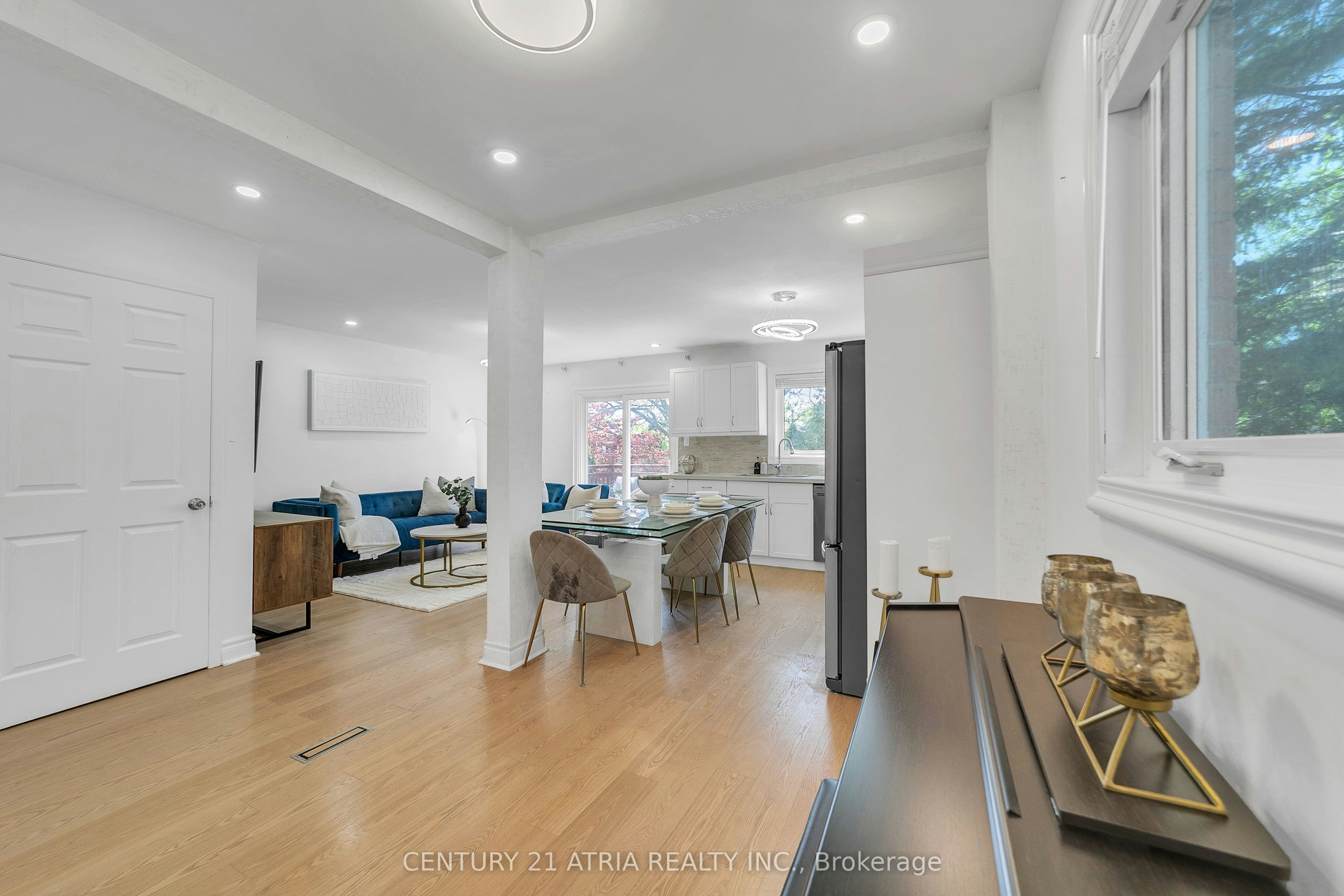 10 Park Ln Circle, Richmond Hill, ON, L4C 6S8 - 13