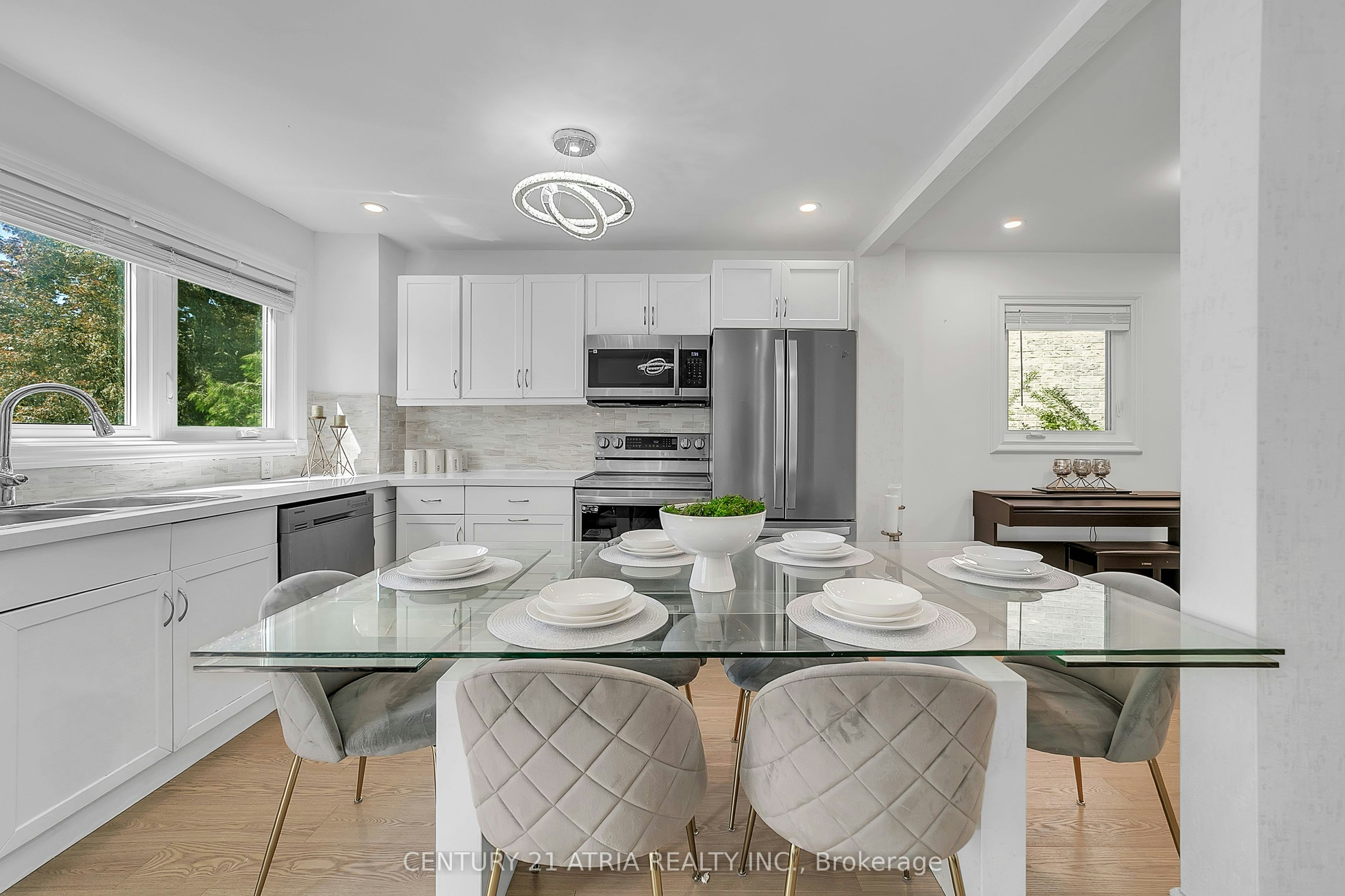 10 Park Ln Circle, Richmond Hill, ON, L4C 6S8 - 24