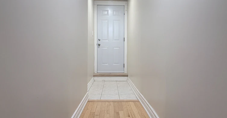 17 Deerwood Crescent, Richmond Hill, ON, L4E 4B8 - 4