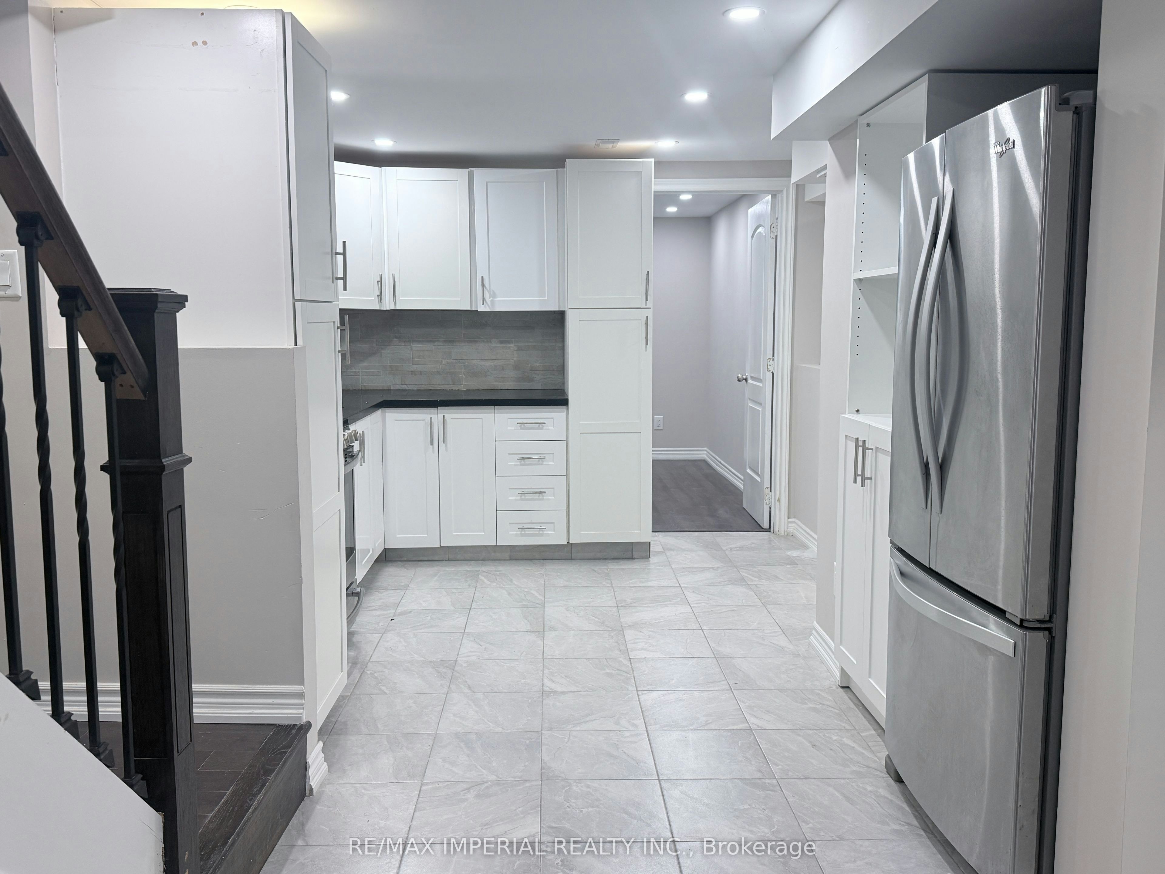 17 Deerwood Crescent, Richmond Hill, ON, L4E 4B8 - 8