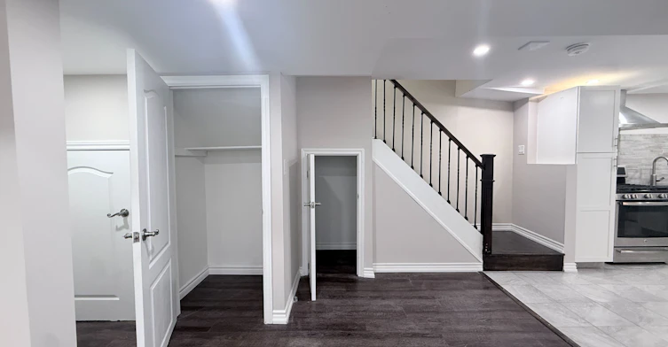 17 Deerwood Crescent, Richmond Hill, ON, L4E 4B8 - 23