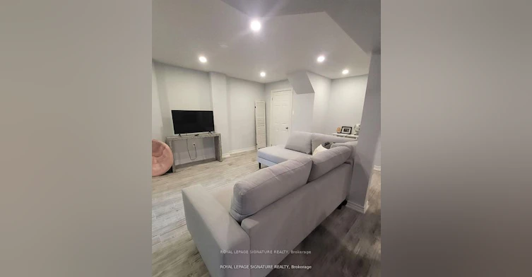 Basement Studio-24 Homerton Avenue, Richmond Hill, ON, L4E 3N2 - 2