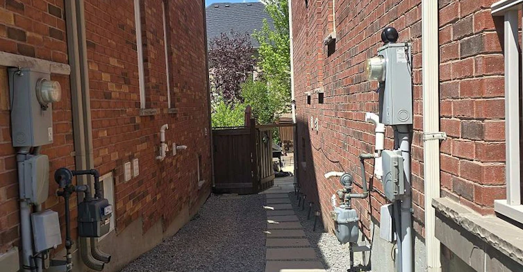 Basement Studio-24 Homerton Avenue, Richmond Hill, ON, L4E 3N2 - 9