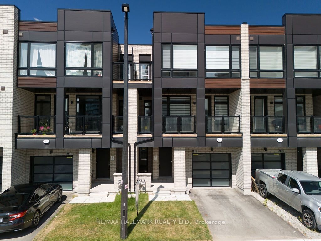 12 Dandara Gate SE, Vaughan, ON, L4L 1V8