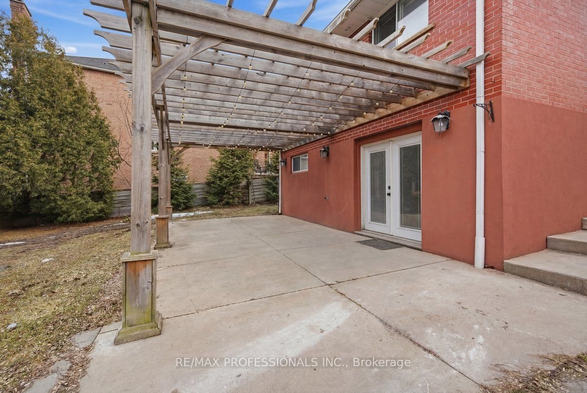 D-9611 Keele Street, Vaughan, ON, L6A 1M1 - 10