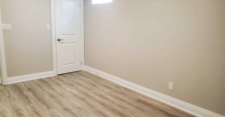 1-6 Lilley Court, Richmond Hill, ON, L4C 8X4 - 4