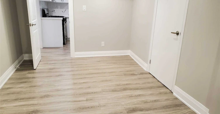 1-6 Lilley Court, Richmond Hill, ON, L4C 8X4 - 6