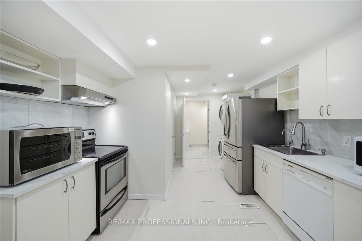C-9611 Keele Street, Vaughan, ON, L6A 1M1 - 9