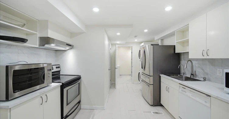 C-9611 Keele Street, Vaughan, ON, L6A 1M1 - 9