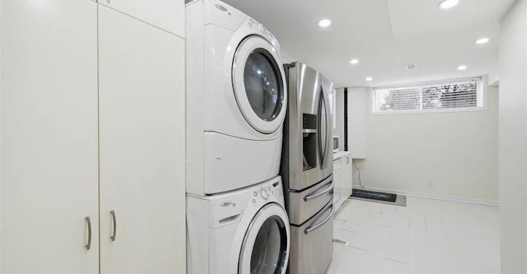 C-9611 Keele Street, Vaughan, ON, L6A 1M1 - 11