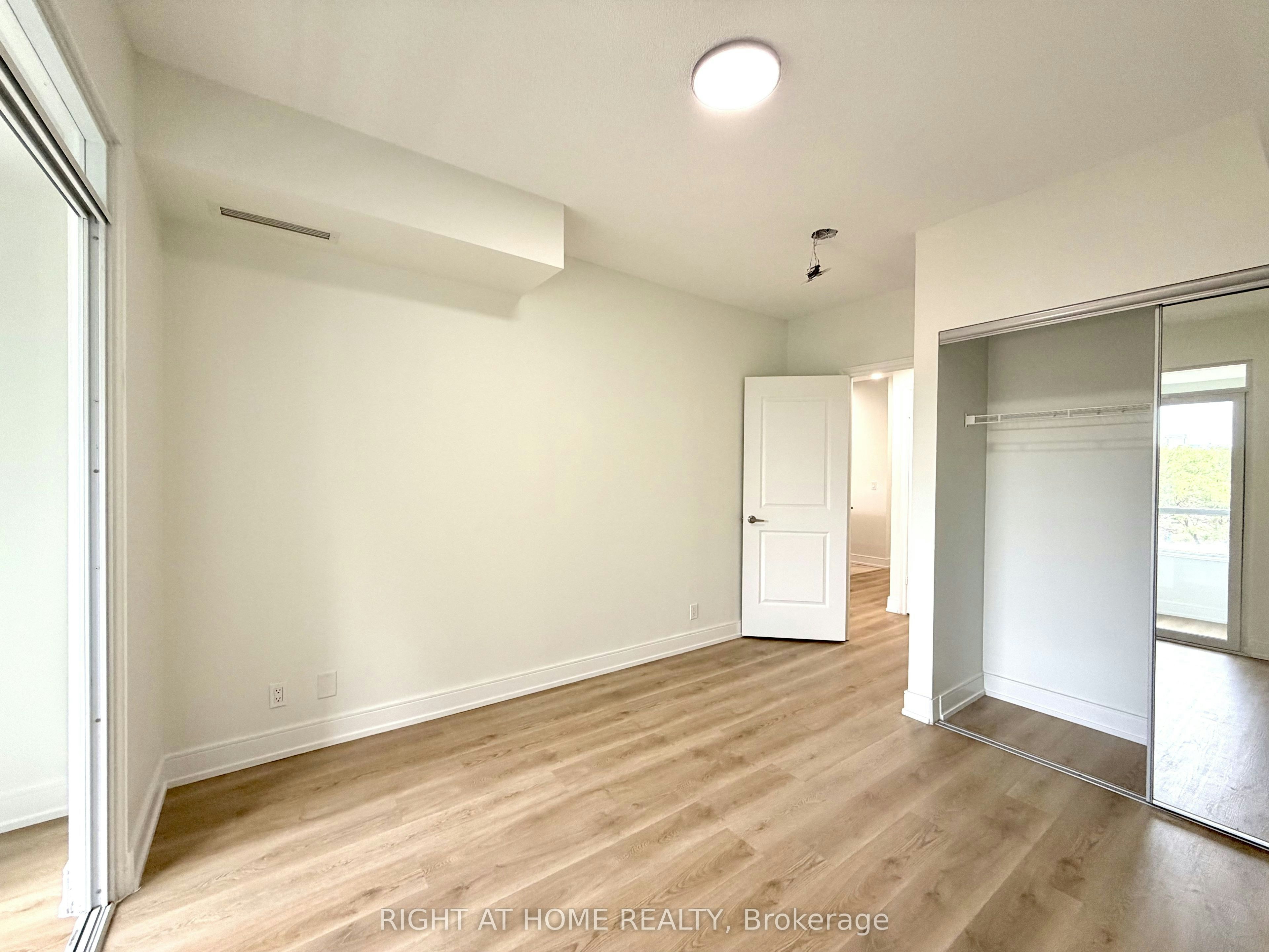 214-9235 Jane Street, Vaughan, ON, L6A 0J8 - 22
