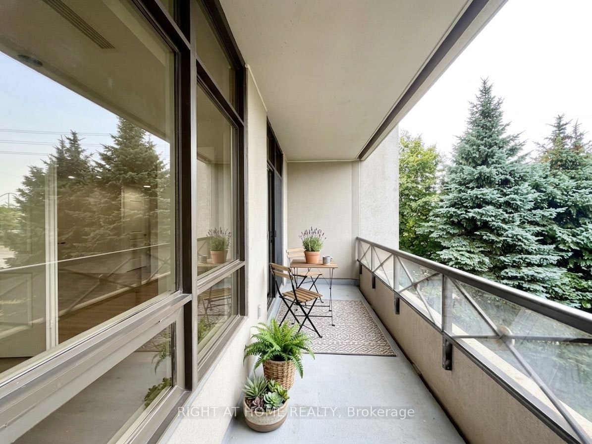214-9235 Jane Street, Vaughan, ON, L6A 0J8 - 15