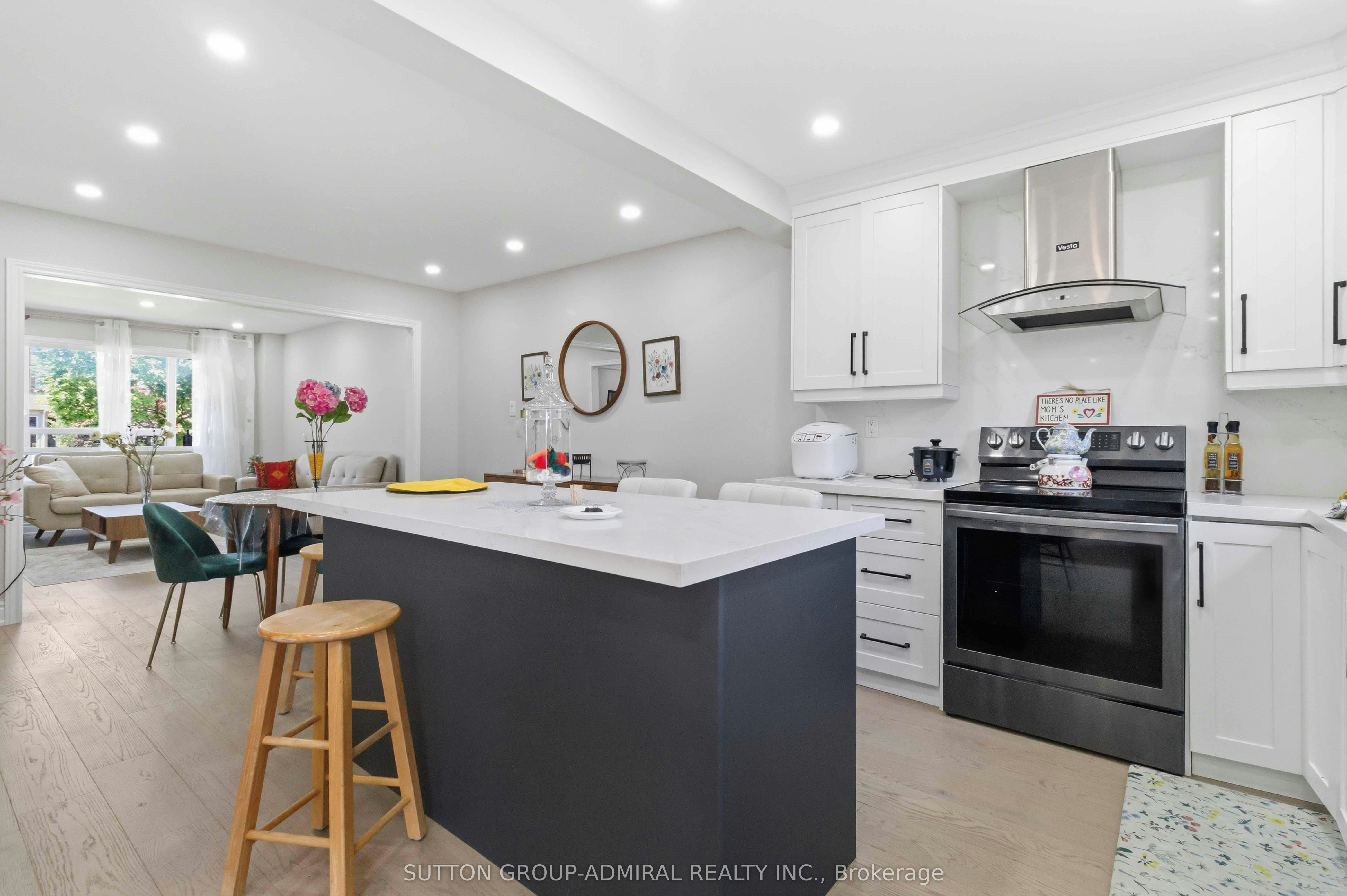 Main & Upper Flr-87 Marita Place, Vaughan, ON, L4K 3J5 - 13