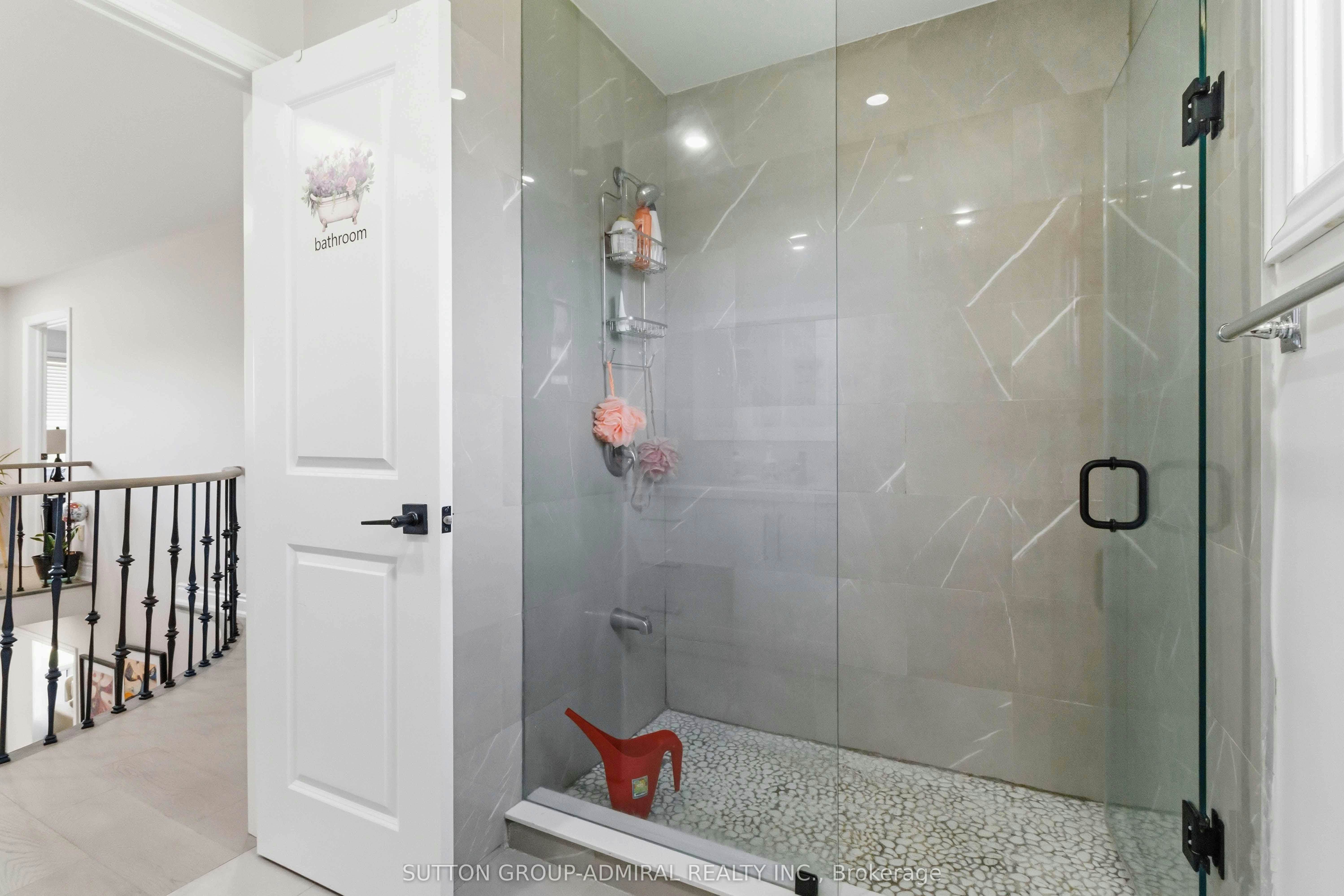 Main & Upper Flr-87 Marita Place, Vaughan, ON, L4K 3J5 - 19