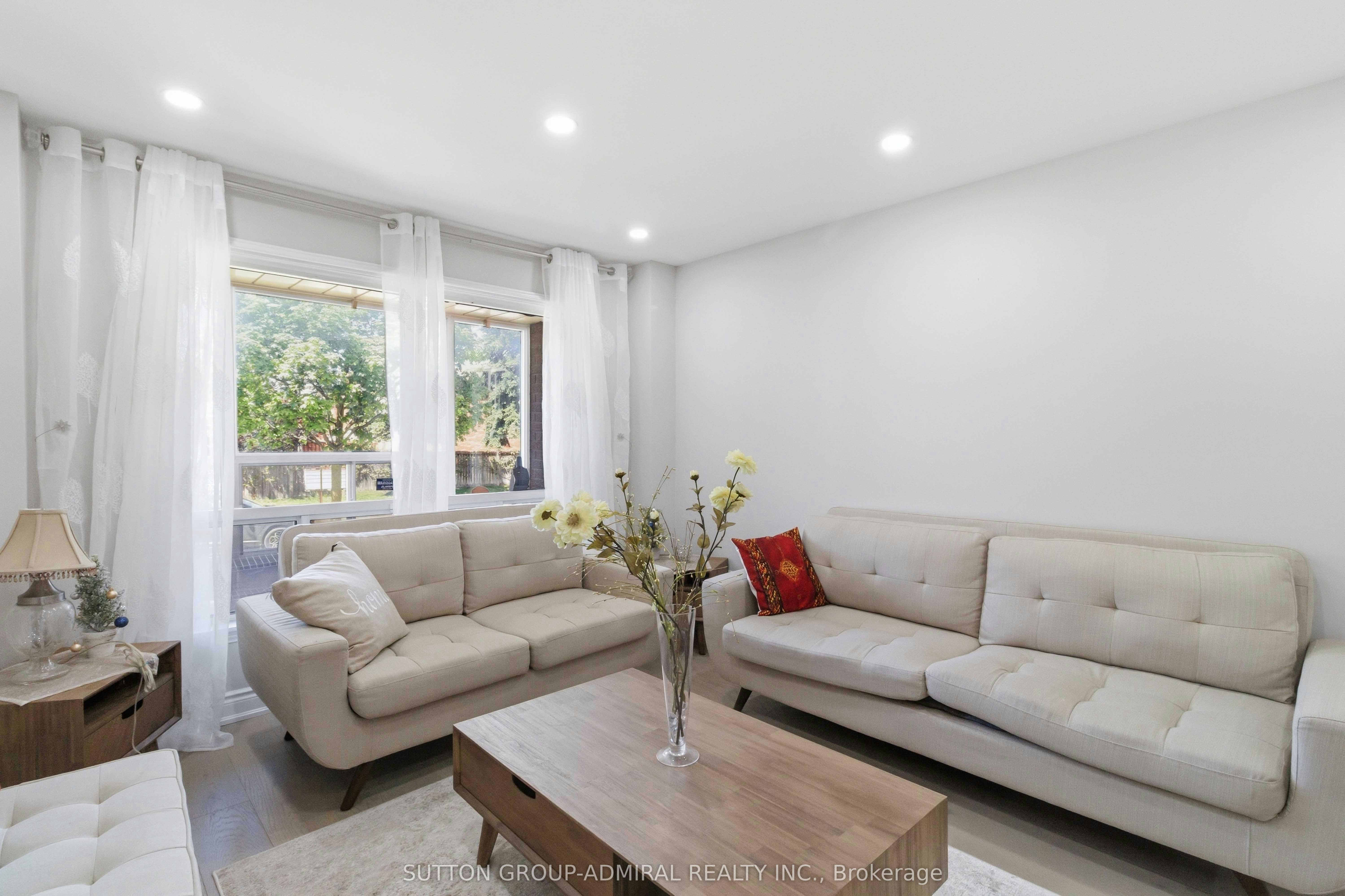 Main & Upper Flr-87 Marita Place, Vaughan, ON, L4K 3J5 - 4