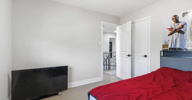 Main & Upper Flr-87 Marita Place, Vaughan, ON, L4K 3J5 - 21